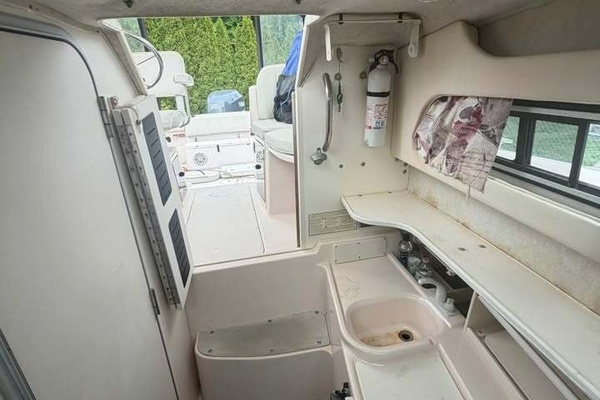 27ft Grady White Yacht For Sale