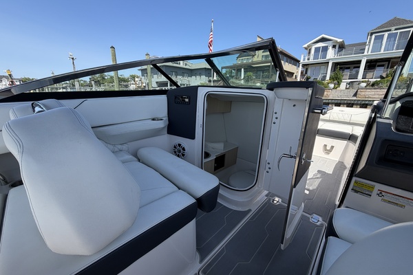 24ft Regal Yacht For Sale