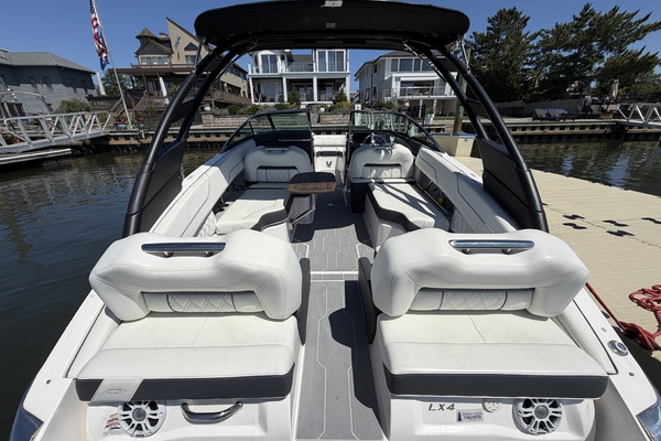 24ft Regal Yacht For Sale