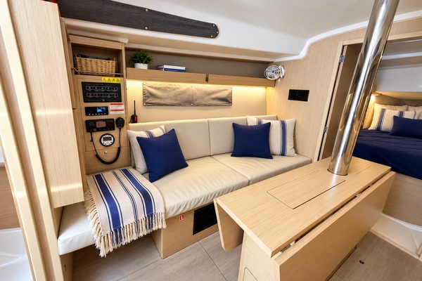 Lady Balkam 34ft Beneteau Yacht For Sale