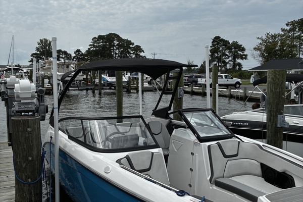 25ft Yamaha Boats Yacht For Sale