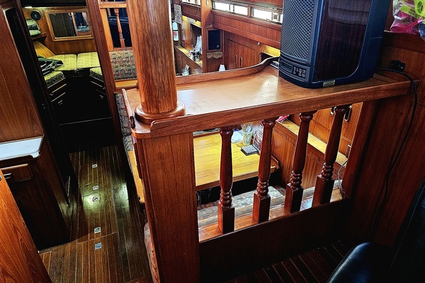 Exit Strategy 37ft President Yacht For Sale