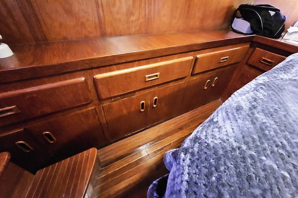 Exit Strategy 37ft President Yacht For Sale