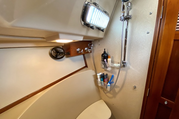 Second Spray 40ft Island Packet Yacht For Sale