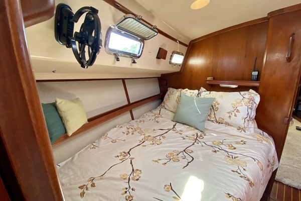 Second Spray 40ft Island Packet Yacht For Sale