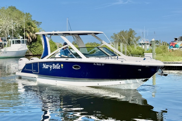 28ft Chaparral Yacht For Sale