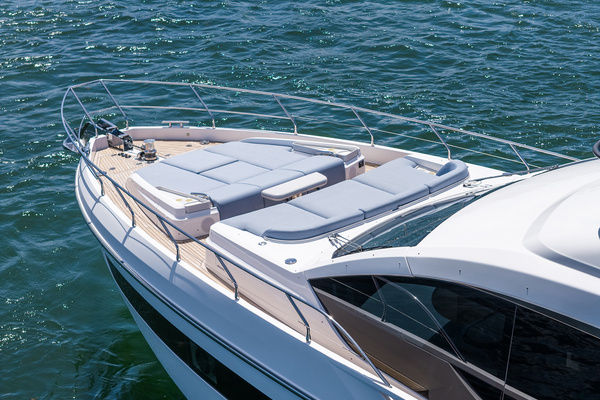 68ft Azimut Yacht For Sale