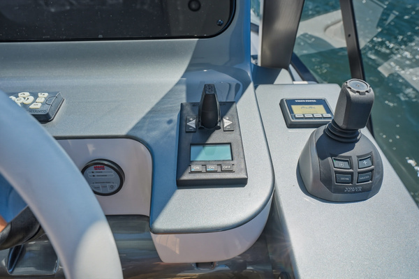 2025 Azimut 68