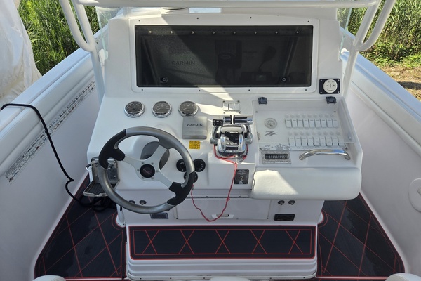 Zugzwang 35ft Donzi Yacht For Sale
