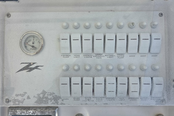 Zugzwang 35ft Donzi Yacht For Sale