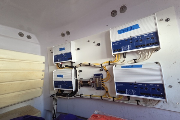 Zugzwang 35ft Donzi Yacht For Sale