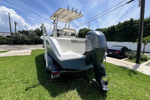 22ft Cobia Yacht For Sale