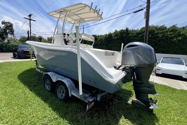 22ft Cobia Yacht For Sale
