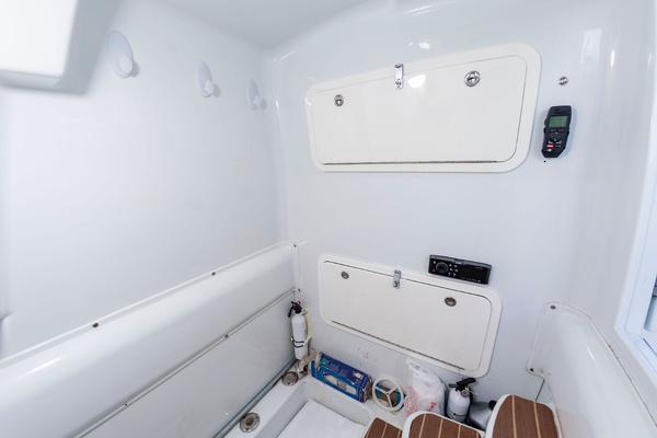 39ft Yellowfin Yacht For Sale