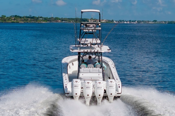 Yellowfin 39 Yacht For Sale