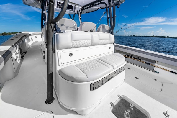39ft Yellowfin Yacht For Sale