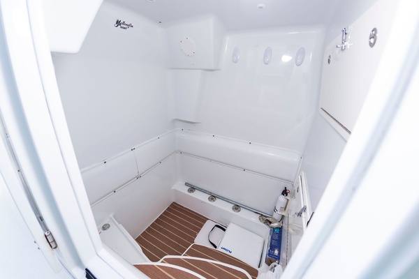 39ft Yellowfin Yacht For Sale