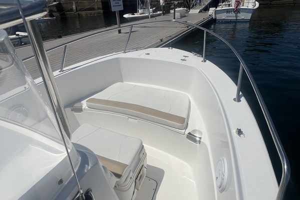 18ft Edgewater Yacht For Sale