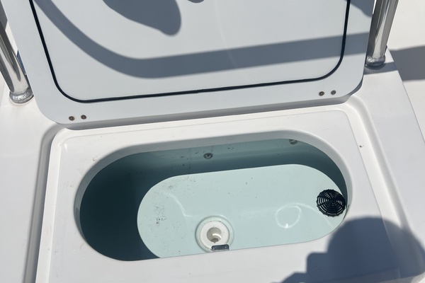 18ft Edgewater Yacht For Sale