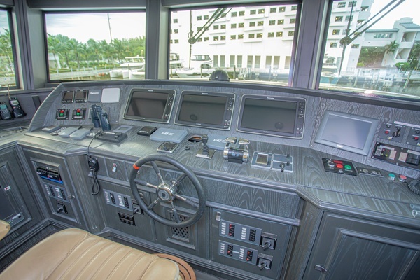 2014 Fifth Ocean Yachts 79