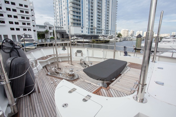Destiny 79ft Fifth Ocean Yachts Yacht For Sale