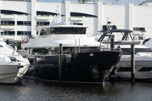 2014 Fifth Ocean Yachts 79