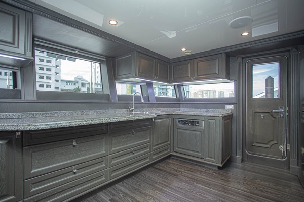 2014 Fifth Ocean Yachts 79