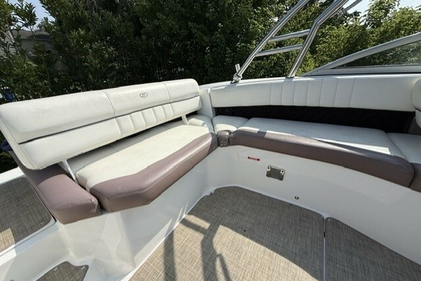 27ft Cobalt Yacht For Sale