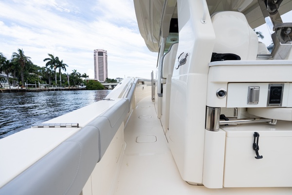 42ft Scout Yacht For Sale