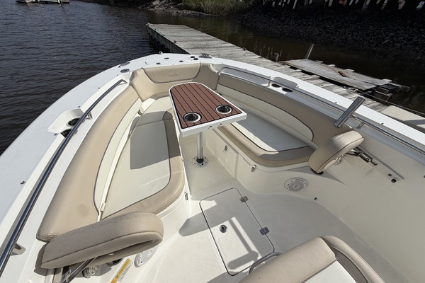 26ft NauticStar Yacht For Sale