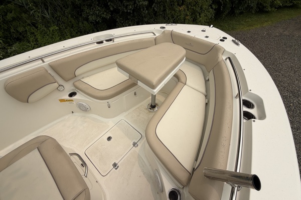 26ft NauticStar Yacht For Sale