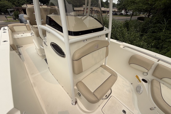 26ft NauticStar Yacht For Sale