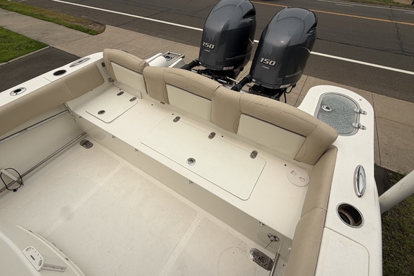 26ft NauticStar Yacht For Sale