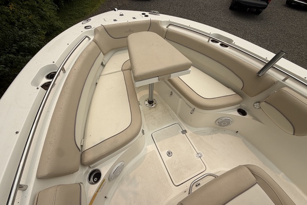 26ft NauticStar Yacht For Sale