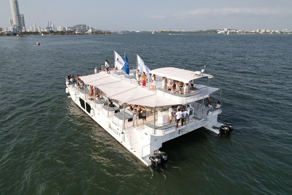 80ft Custom Yacht For Sale