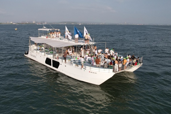80ft Custom Yacht For Sale