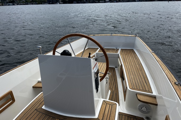 LA FENICE 28ft AdmiralsTender Yacht For Sale