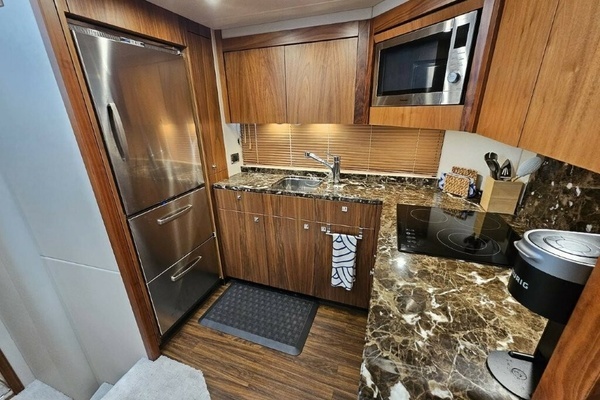 2014 Sunseeker 60