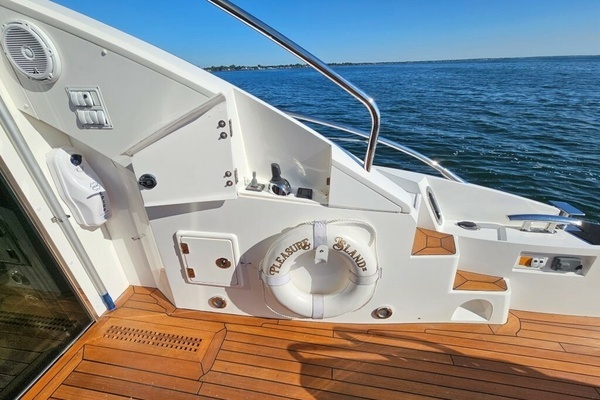 2014 Sunseeker 60