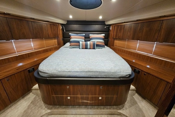 2014 Sunseeker 60
