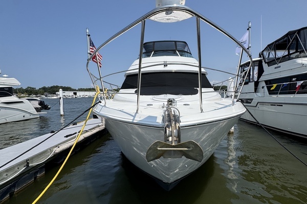 1999 Carver 45