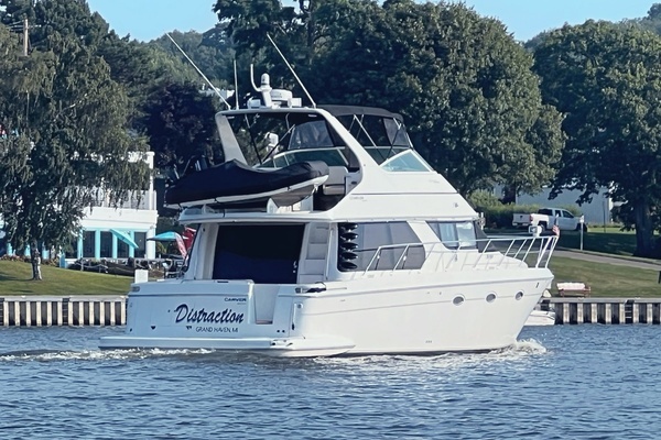 1999 Carver 45