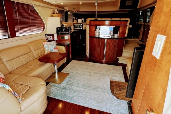 1999 Carver 45