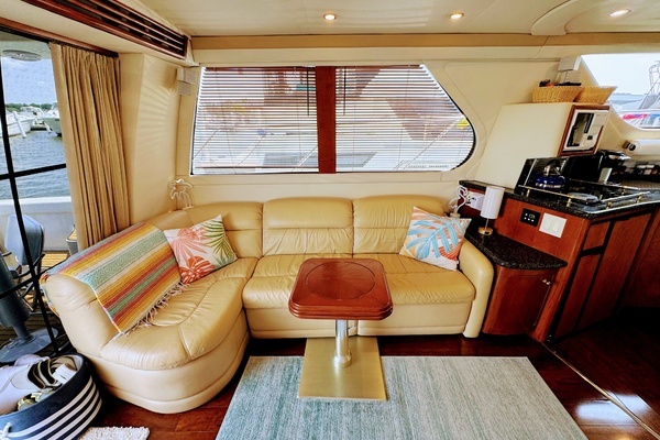 1999 Carver 45