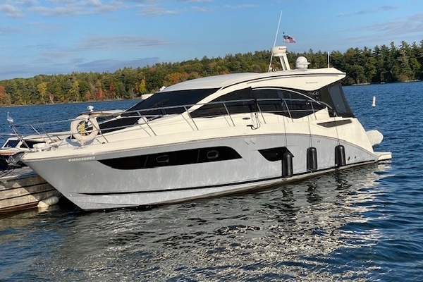April 40ft Sea Ray Yacht For Sale