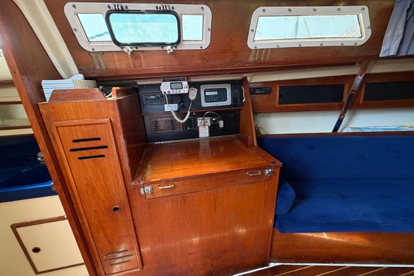 Tapatio 33ft Pearson Yacht For Sale