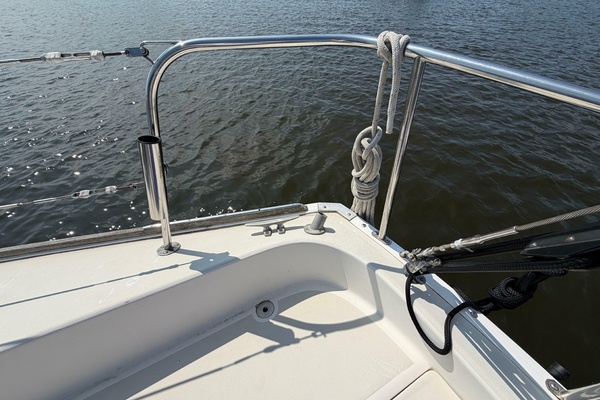 Tapatio 33ft Pearson Yacht For Sale