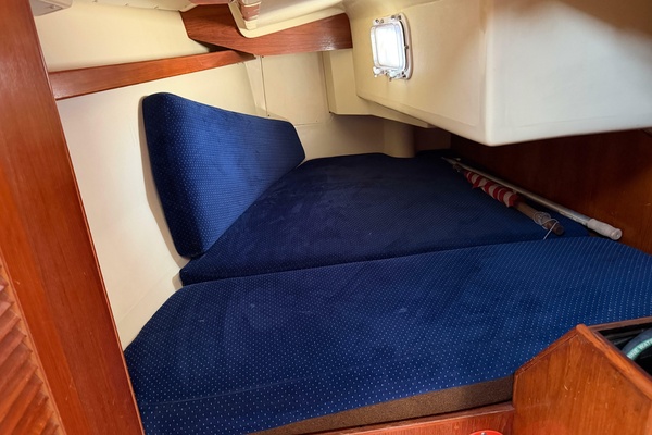 Tapatio 33ft Pearson Yacht For Sale