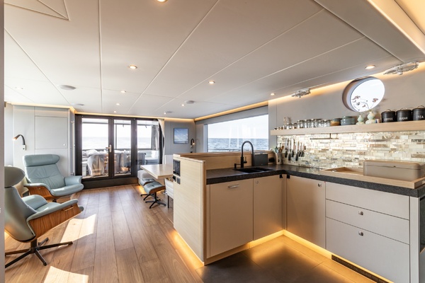 TWO BUBBLES 72ft Steeler Yacht For Sale