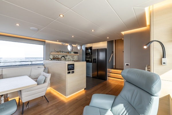 TWO BUBBLES 72ft Steeler Yacht For Sale